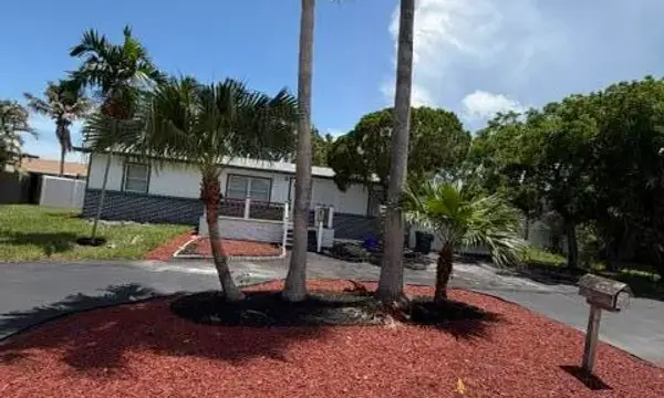 3040 Tropical Trail, Lake Worth, FL 33462