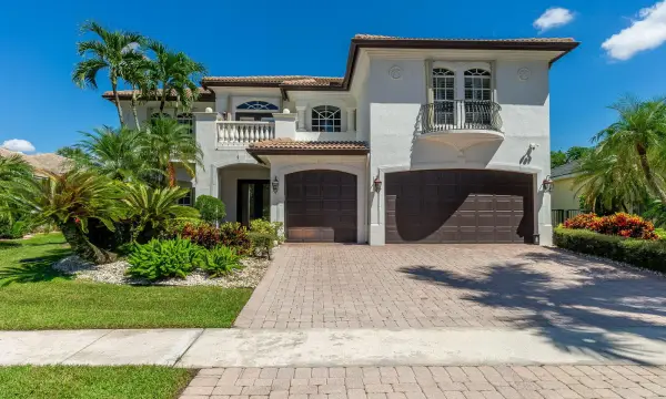15982 Laurel Creek Drive, Delray Beach, FL 33446