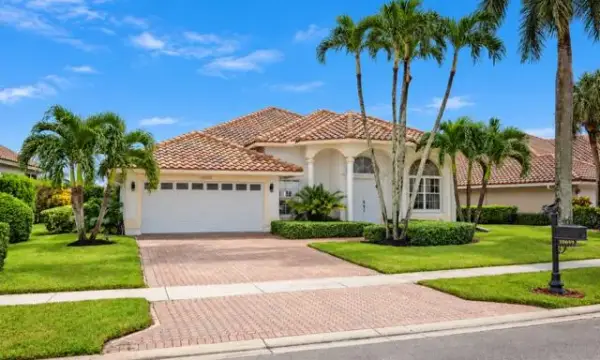 10659 Saint Thomas Drive, Boca Raton, FL 33498