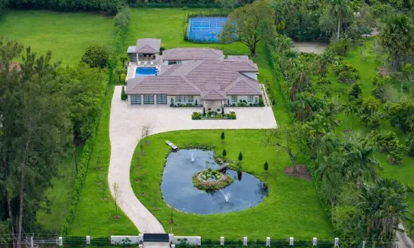 13110 Mustang Trail, Southwest Ranches, FL 33330