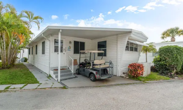 202 N Ibis S, Briny Breezes, FL 33435