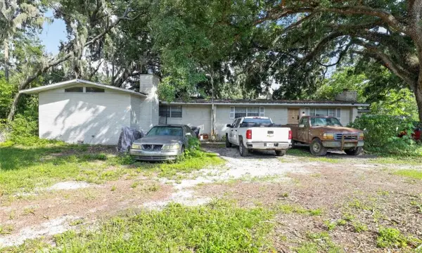 10109 Main Street, Thonotosassa, FL, 33592