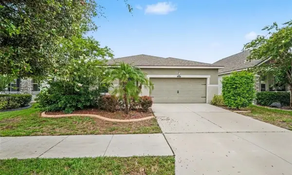 12318 Eagle Swoop Place, Riverview, FL, 33579