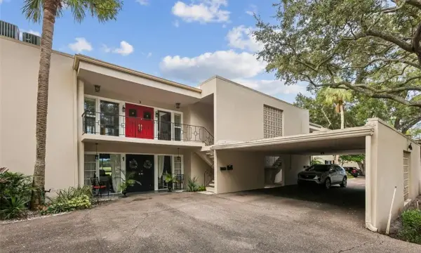 3 Country Club Drive, Unit 3, Largo, FL, 33771