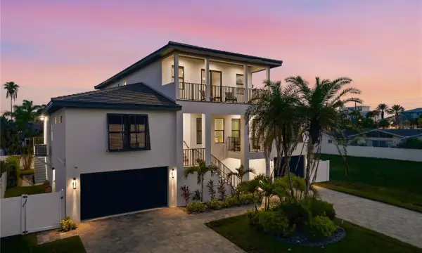 104 17th Street, Belleair Beach, FL, 33786