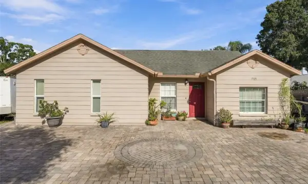 1925 Castle Bay Court, Oldsmar, FL, 34677
