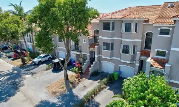 12662 NW 14th Street, Sunrise, FL, 33323