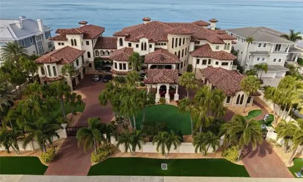 1700 Gulf Boulevard, Belleair Beach, FL, 33786