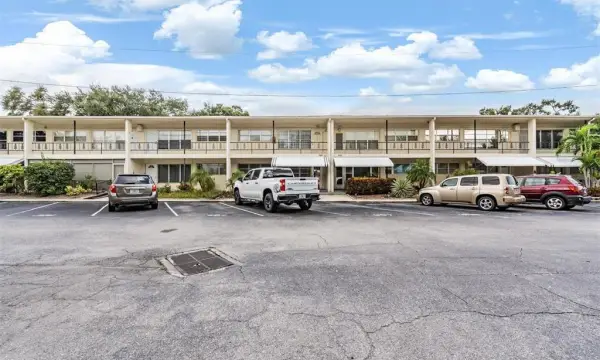 5665 40th Avenue N, Unit 407, Kenneth City, FL, 33709