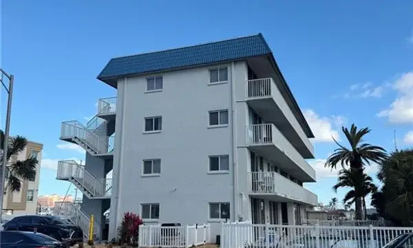 800 Bayway Boulevard, Unit 16, Clearwater Beach, FL, 33767