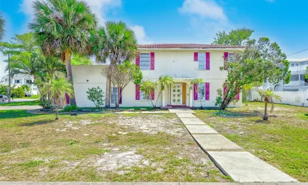 205 Gulf Boulevard, Belleair Beach, FL, 33786