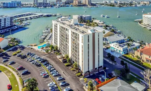 255 DOLPHIN POINT UNIT 305, CLEARWATER BEACH, FL, 33767