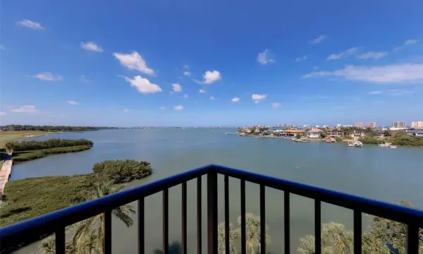 8 Belleview Boulevard, Unit 507, Belleair, FL, 33756