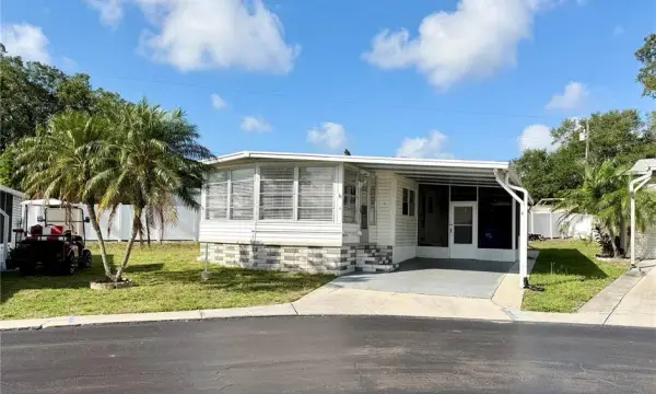 10399 67th Avenue, Unit 4, Seminole, FL, 33772