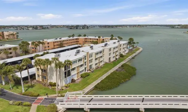 7465 Bay Island Drive S, Unit 112, South Pasadena, FL, 33707