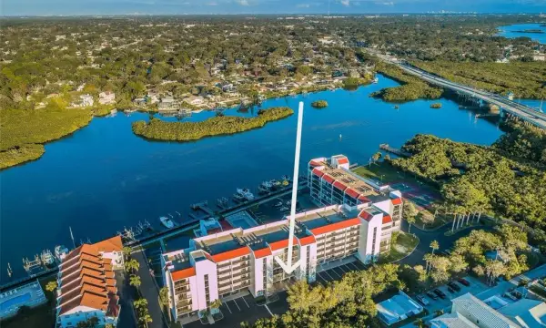 19111 VISTA BAY DRIVE UNIT 304, INDIAN SHORES, FL, 33785