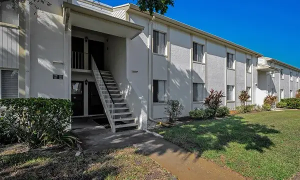 110 Cypress Ct, Unit 3-82, Oldsmar, FL, 34677