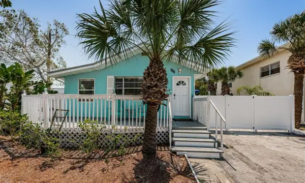 504 70th Avenue, St Pete Beach, FL, 33706