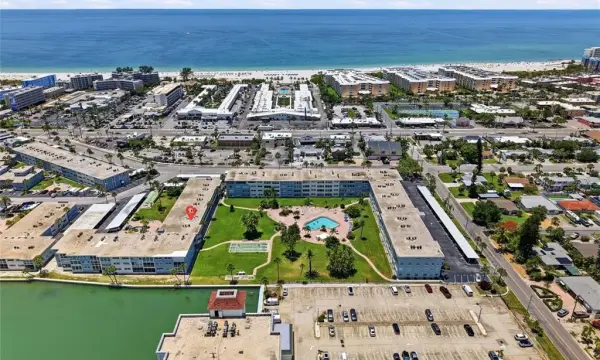 6201 2nd Street E, Unit 106, St Pete Beach, FL, 33706