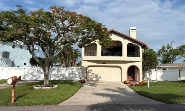 15810 Redington Drive, Redington Beach, FL, 33708