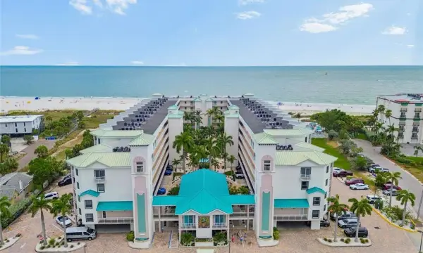 12000 Gulf Boulevard, Unit 304s, Treasure Island, FL, 33706