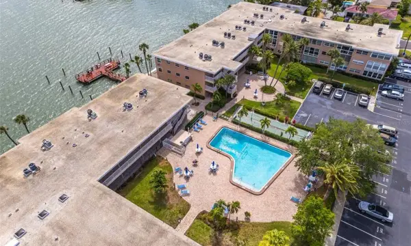 6363 Gulf Winds Drive, Unit 437, St Pete Beach, FL, 33706