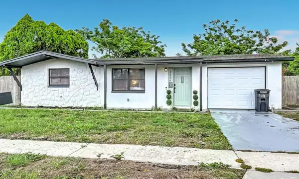 2036 Shannon Drive, Holiday, FL, 34690