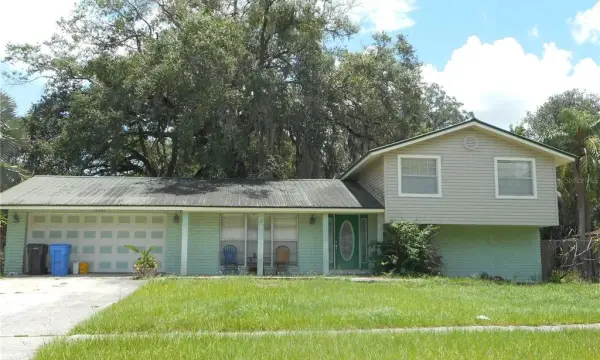 1203 Lake Valrico Lane, Valrico, FL, 33594