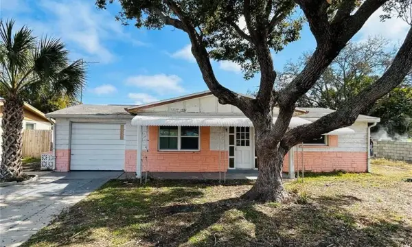 2412 Arcadia Road, Holiday, FL, 34690