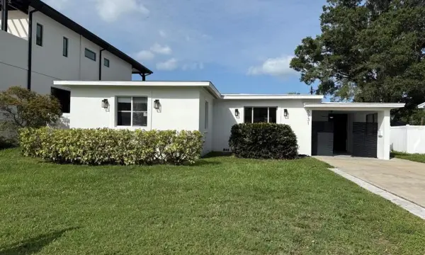 5931 Mangrove Street N, St Petersburg, FL, 33703