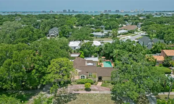 1330 Indian Rocks Road, Belleair, FL, 33756