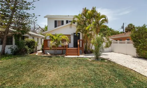 13148 3rd Street E, Madeira Beach, FL, 33708