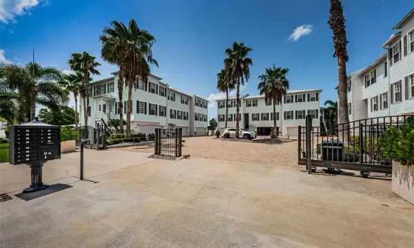7010 Grevilla Avenue S, South Pasadena, FL, 33707