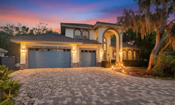 4660 Laurel Oak Lane NE, St Petersburg, FL, 33703