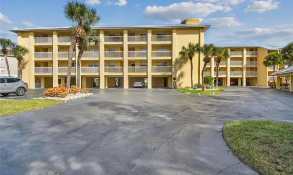 1125 Pinellas Bayway S, Unit 302, Tierra Verde, FL, 33715
