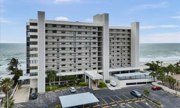15462 Gulf Boulevard, Unit 903, Madeira Beach, FL, 33708