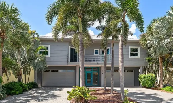 114 13th Street, Belleair Beach, FL, 33786