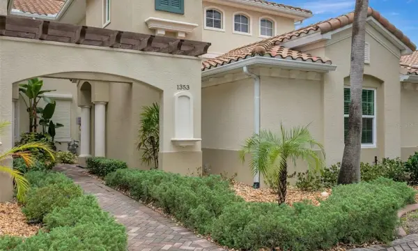 1353 Emerald Dunes Drive, Unit 0, Sun City Center, FL, 33573