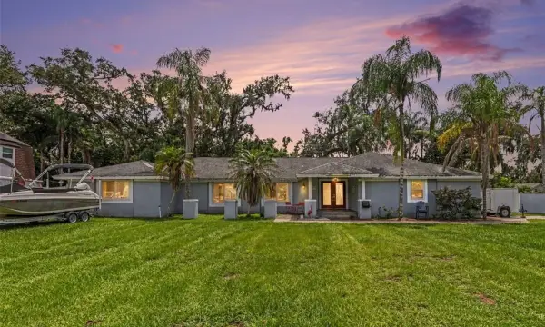 1307 Brantwood Drive, Valrico, FL, 33594