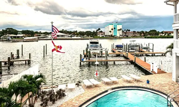 20019 Gulf Boulevard, Unit 9, Indian Rocks Beach, FL, 33785