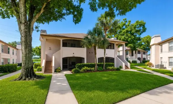 2981 Bonaventure Circle, Unit 202, Palm Harbor, FL, 34684