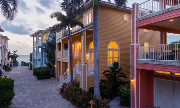 2718 Gulf Boulevard, Unit 2, Indian Rocks Beach, FL, 33785