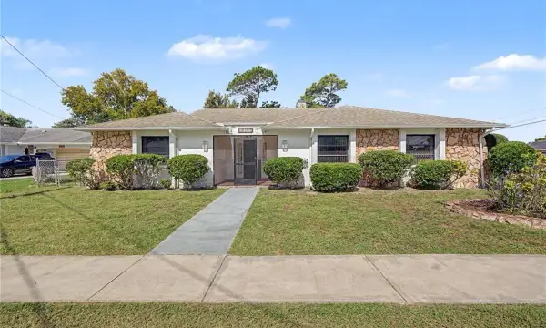 16207 Tree Line Drive, Hudson, FL, 34667