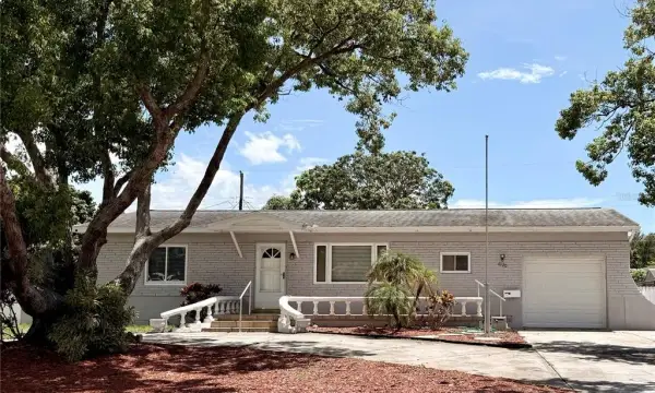 4320 Yardley Avenue N, St Petersburg, FL, 33713