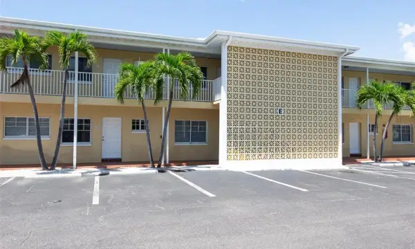19417 Gulf Boulevard, Unit E109, Indian Rocks Beach, FL, 33785