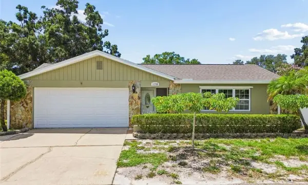 11798 David Court, Seminole, FL, 33778