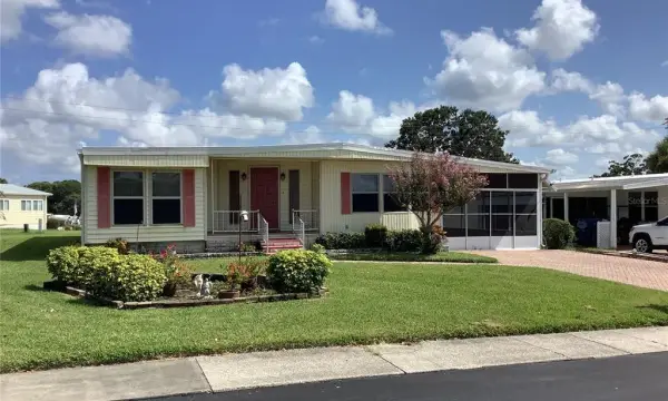 269 Salem Avenue, Unit 9, Palm Harbor, FL, 34684