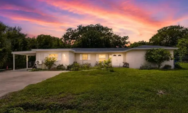 202 9th Street NE, Ruskin, FL, 33570