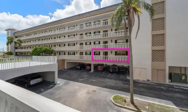 131 Bluff View Drive, Unit 106, Belleair Bluffs, FL, 33770