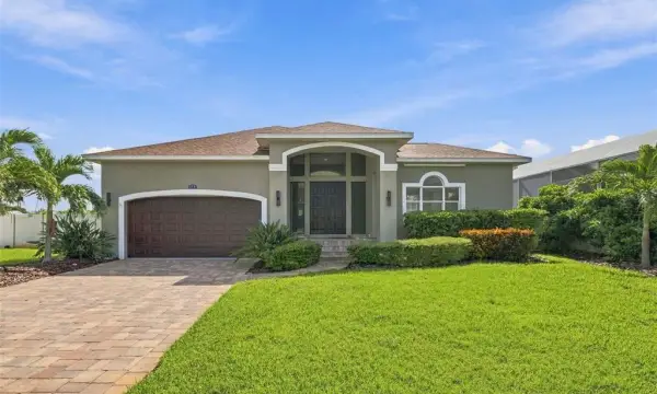 345 7th Avenue N, Tierra Verde, FL, 33715